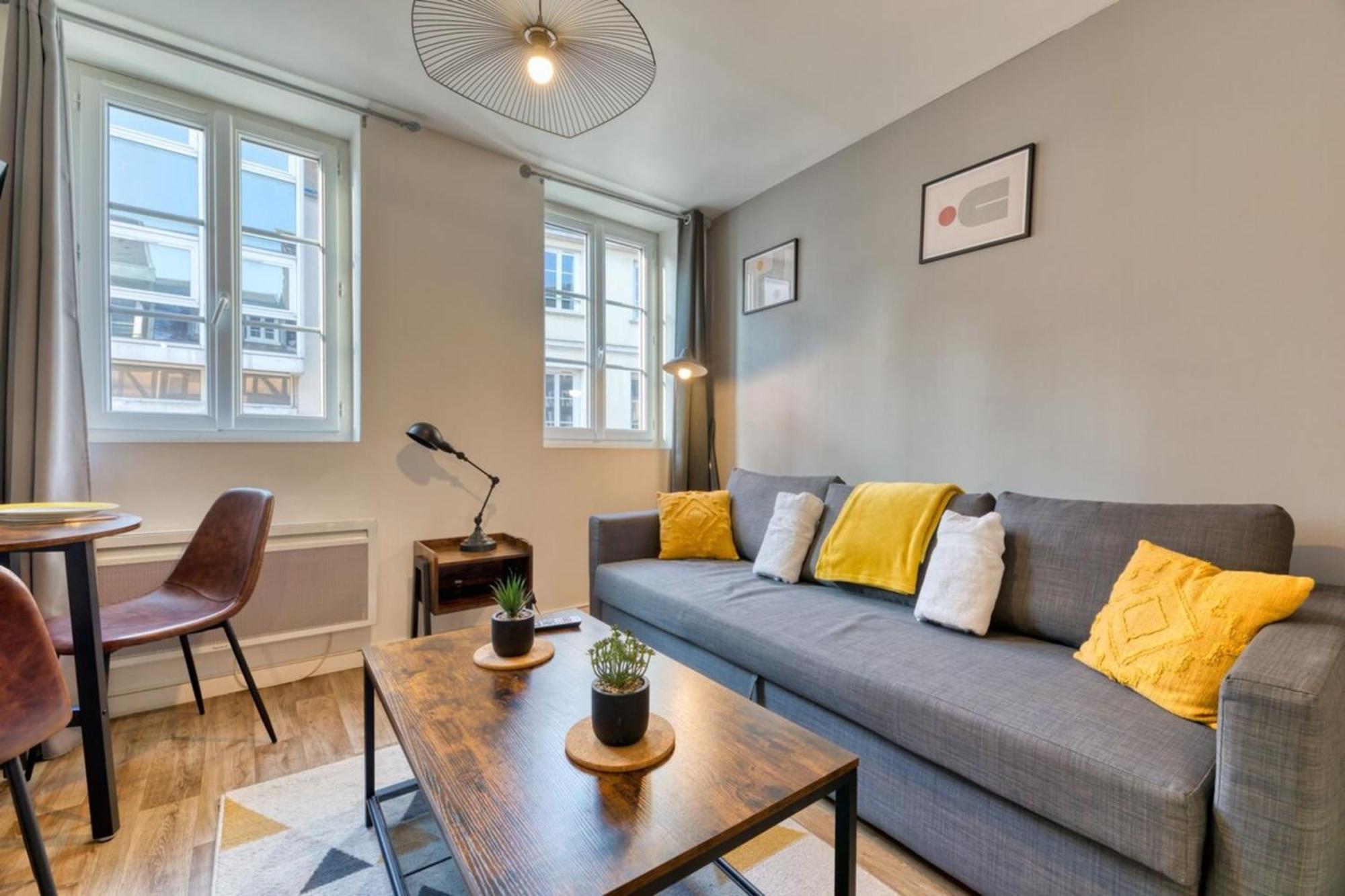 Le Remi Studio Renove Au Coeur De Rouen Extérieur photo